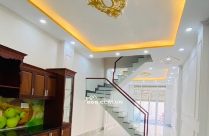 Bán nhà Khu VIP Quận 6 Hẻm 10m Gần Chợ Cây Gõ. Dt 62m²x4t. Giá chỉ hơn 10.5 tỷ